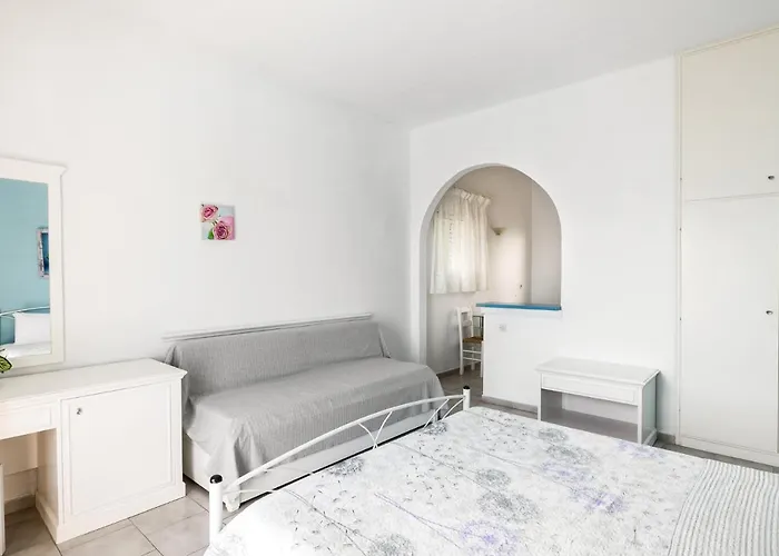 Four-bedroom Eleni By Konnect, With Private Pool & Stunning Seaview