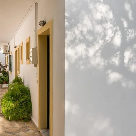 Four-bedroom Eleni By Konnect, With Private Pool & Stunning Seaview 빌라