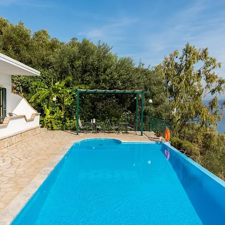 빌라 Four-bedroom Eleni By Konnect, With Private Pool & Stunning Seaview 바바티