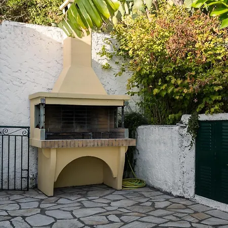 Four-bedroom Eleni By Konnect, With Private Pool & Stunning Seaview 빌라 *