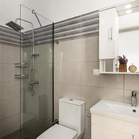 Four-bedroom Eleni By Konnect, With Private Pool & Stunning Seaview * 바바티