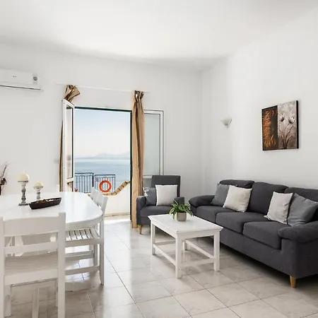 Four-bedroom Eleni By Konnect, With Private Pool & Stunning Seaview *